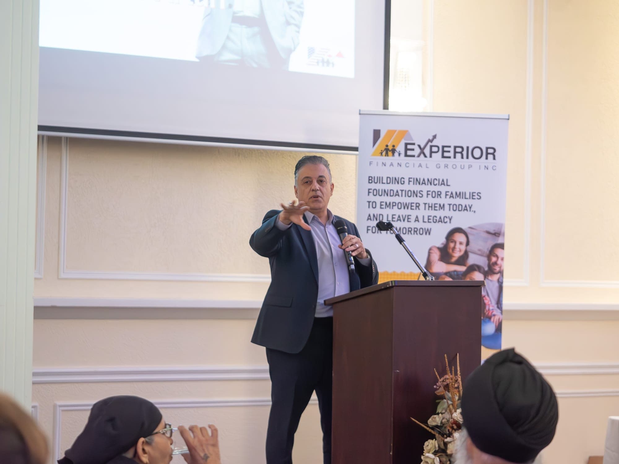 Mauro Arturi speaking at an Experior Financial Group event